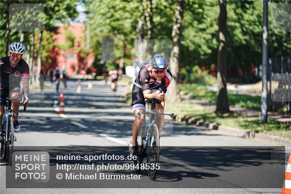 09.08.2026 - GEWOBA Citytriathlon Bremen Michael Burmester http://msf.ph/oto/9948535 09.08.2026 12:37:02 Radfahren 787, 823, 872, 943, 1126, 1147 meine-sportfotos.de