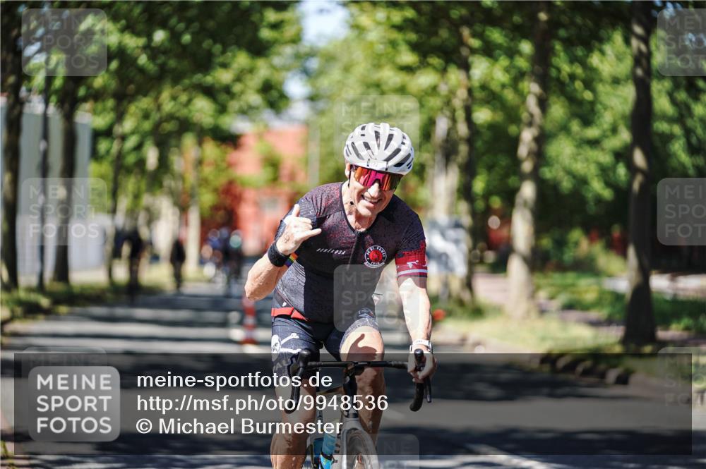 09.08.2026 - GEWOBA Citytriathlon Bremen Michael Burmester http://msf.ph/oto/9948536 09.08.2026 12:37:03 Radfahren 728, 787, 812, 823, 872, 943, 1126, 1142, 1147 meine-sportfotos.de