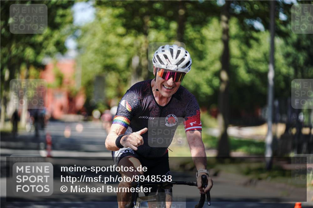 09.08.2026 - GEWOBA Citytriathlon Bremen Michael Burmester http://msf.ph/oto/9948538 09.08.2026 12:37:03 Radfahren 728, 787, 812, 823, 872, 943, 1126, 1142, 1147 meine-sportfotos.de