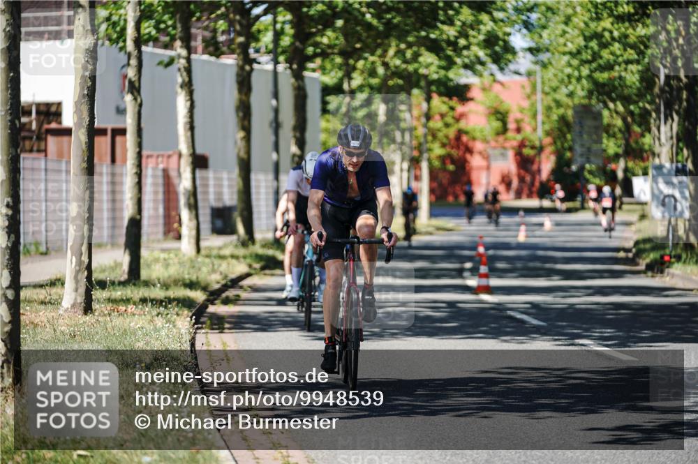 09.08.2026 - GEWOBA Citytriathlon Bremen Michael Burmester http://msf.ph/oto/9948539 09.08.2026 12:37:07 Radfahren 566, 728, 744, 787, 788, 812, 823, 872, 943, 1126, 1142 meine-sportfotos.de