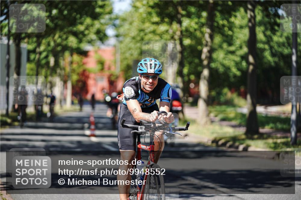 09.08.2026 - GEWOBA Citytriathlon Bremen Michael Burmester http://msf.ph/oto/9948552 09.08.2026 12:37:13 Radfahren 566, 568, 728, 744, 787, 788, 790, 812, 839, 872, 938, 1126, 1142 meine-sportfotos.de