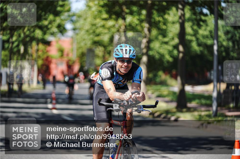 09.08.2026 - GEWOBA Citytriathlon Bremen Michael Burmester http://msf.ph/oto/9948553 09.08.2026 12:37:13 Radfahren 566, 568, 728, 744, 787, 788, 790, 812, 839, 872, 938, 1126, 1142 meine-sportfotos.de