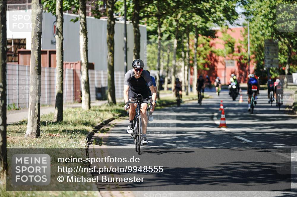09.08.2026 - GEWOBA Citytriathlon Bremen Michael Burmester http://msf.ph/oto/9948555 09.08.2026 12:37:16 Radfahren 566, 568, 728, 744, 787, 788, 790, 792, 812, 839, 938, 1126, 1142 meine-sportfotos.de