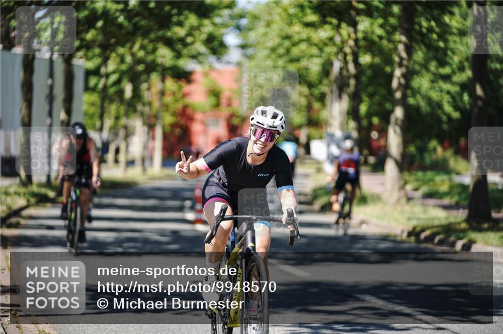 09.08.2026 - GEWOBA Citytriathlon Bremen Michael Burmester http://msf.ph/oto/9948570 09.08.2026 12:37:29 Radfahren 568, 604, 627, 678, 790, 792, 816, 839, 935, 938, 1109 meine-sportfotos.de