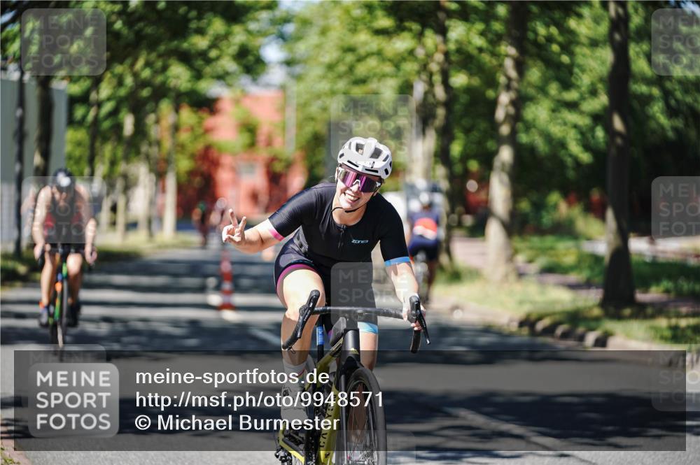 09.08.2026 - GEWOBA Citytriathlon Bremen Michael Burmester http://msf.ph/oto/9948571 09.08.2026 12:37:30 Radfahren 604, 627, 678, 727, 790, 792, 816, 839, 935, 938, 1109 meine-sportfotos.de