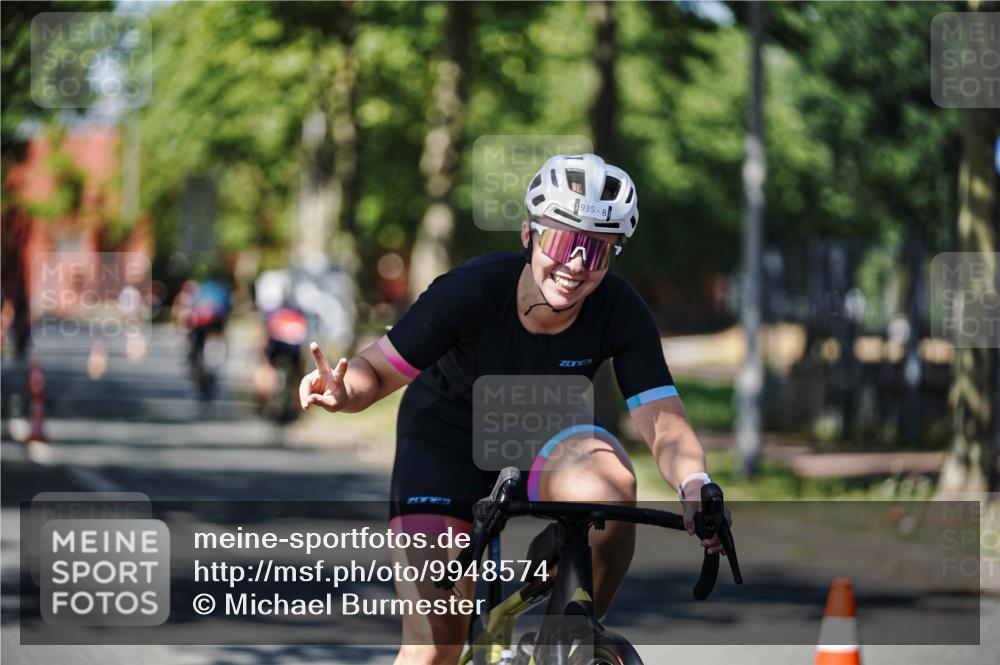 09.08.2026 - GEWOBA Citytriathlon Bremen Michael Burmester http://msf.ph/oto/9948574 09.08.2026 12:37:30 Radfahren 604, 627, 678, 727, 790, 792, 816, 839, 935, 938, 1109 meine-sportfotos.de