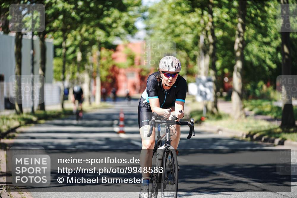 09.08.2026 - GEWOBA Citytriathlon Bremen Michael Burmester http://msf.ph/oto/9948583 09.08.2026 12:37:39 Radfahren 604, 639, 678, 727, 745, 816, 935, 1109 meine-sportfotos.de