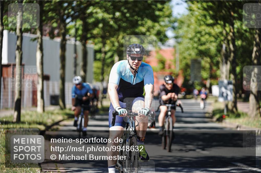 09.08.2026 - GEWOBA Citytriathlon Bremen Michael Burmester http://msf.ph/oto/9948632 09.08.2026 12:38:23 Radfahren 541, 570, 596, 603, 623, 672, 695, 762, 886 meine-sportfotos.de