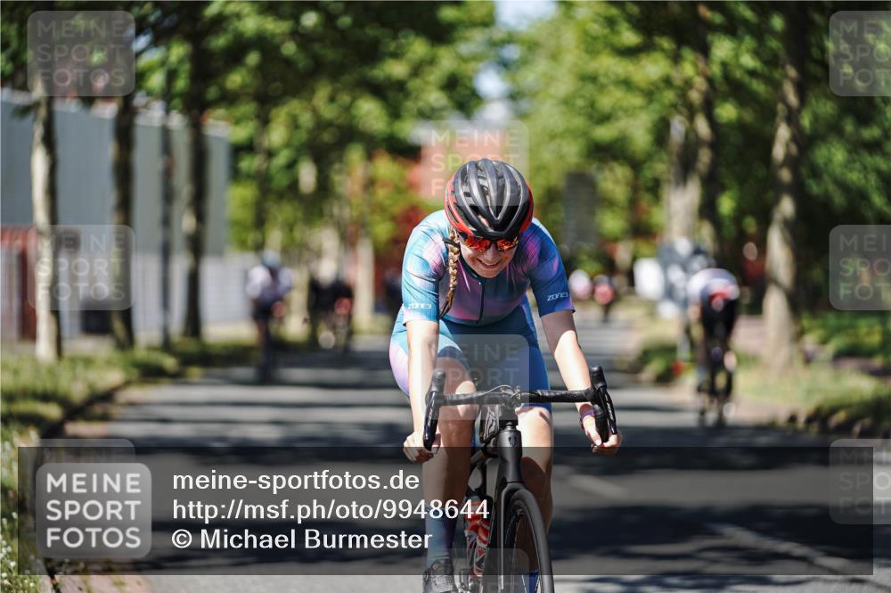 09.08.2026 - GEWOBA Citytriathlon Bremen Michael Burmester http://msf.ph/oto/9948644 09.08.2026 12:38:34 Radfahren 541, 570, 572, 623, 637, 695, 838, 844, 912, 1111, 1156 meine-sportfotos.de