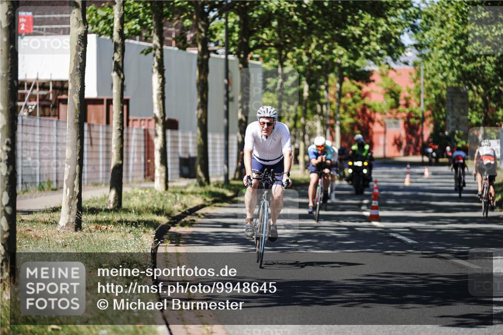 09.08.2026 - GEWOBA Citytriathlon Bremen Michael Burmester http://msf.ph/oto/9948645 09.08.2026 12:38:37 Radfahren 541, 572, 577, 623, 637, 667, 695, 838, 844, 912, 1111, 1156 meine-sportfotos.de