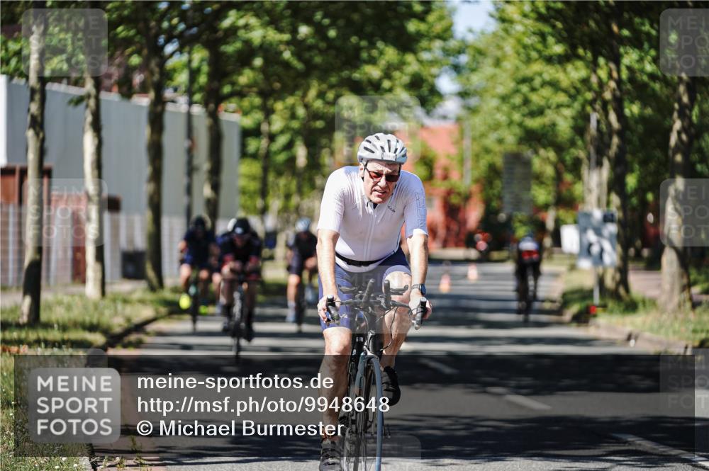 09.08.2026 - GEWOBA Citytriathlon Bremen Michael Burmester http://msf.ph/oto/9948648 09.08.2026 12:38:38 Radfahren 541, 572, 577, 623, 637, 667, 695, 838, 844, 912, 1111, 1156 meine-sportfotos.de