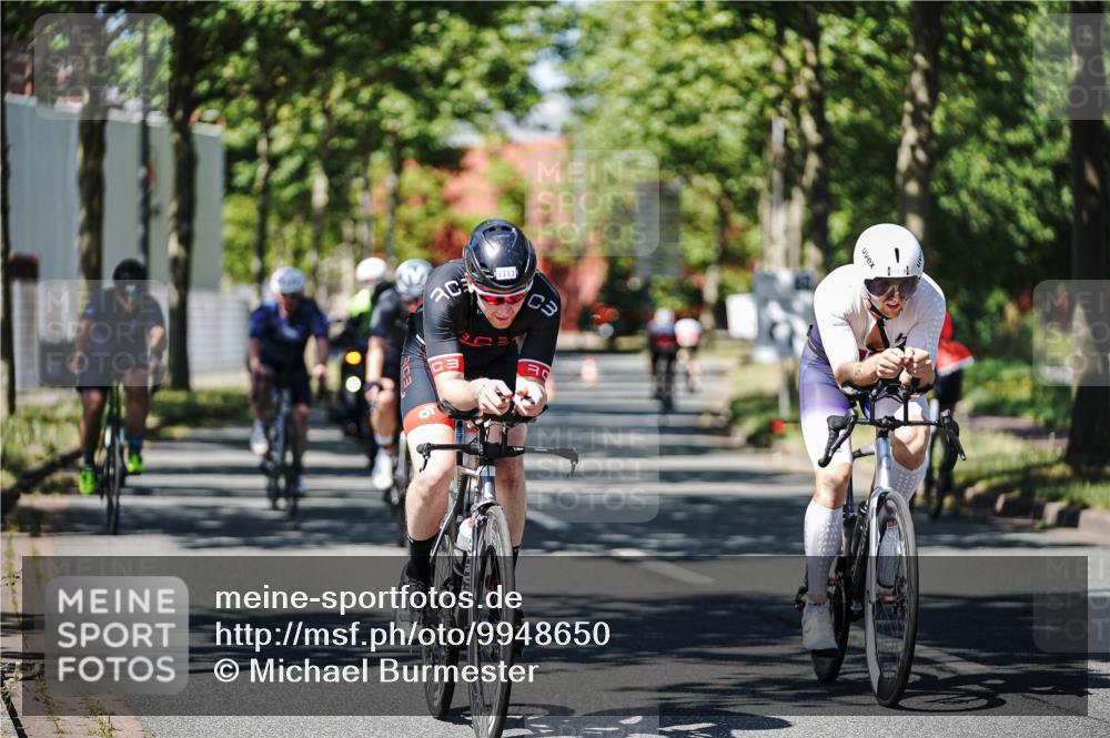 09.08.2026 - GEWOBA Citytriathlon Bremen Michael Burmester http://msf.ph/oto/9948650 09.08.2026 12:38:40 Radfahren 572, 577, 625, 637, 667, 838, 844, 912, 1003, 1111, 1156 meine-sportfotos.de