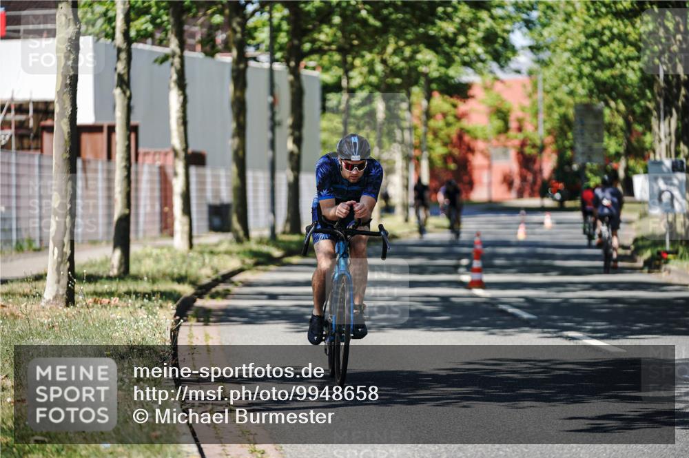 09.08.2026 - GEWOBA Citytriathlon Bremen Michael Burmester http://msf.ph/oto/9948658 09.08.2026 12:38:44 Radfahren 572, 577, 625, 637, 667, 798, 838, 844, 912, 1003, 1111, 1156 meine-sportfotos.de