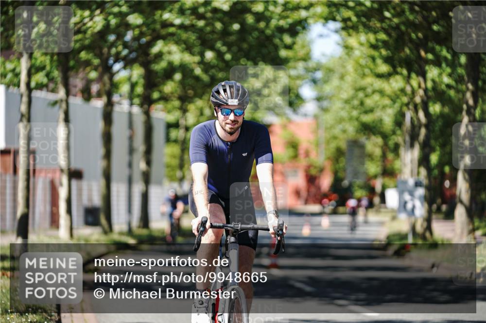 09.08.2026 - GEWOBA Citytriathlon Bremen Michael Burmester http://msf.ph/oto/9948665 09.08.2026 12:38:51 Radfahren 572, 577, 625, 667, 798, 838, 902, 1003, 1111, 1156 meine-sportfotos.de