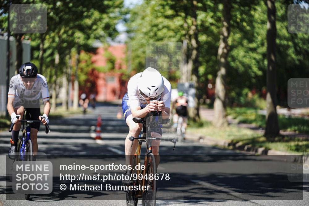 09.08.2026 - GEWOBA Citytriathlon Bremen Michael Burmester http://msf.ph/oto/9948678 09.08.2026 12:39:03 Radfahren 694, 759, 770, 776, 902, 931, 1124 meine-sportfotos.de