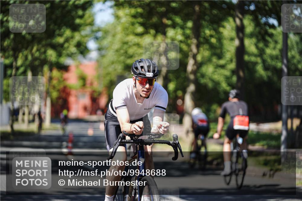 09.08.2026 - GEWOBA Citytriathlon Bremen Michael Burmester http://msf.ph/oto/9948688 09.08.2026 12:39:14 Radfahren 664, 759, 770, 776, 817, 931, 1124 meine-sportfotos.de
