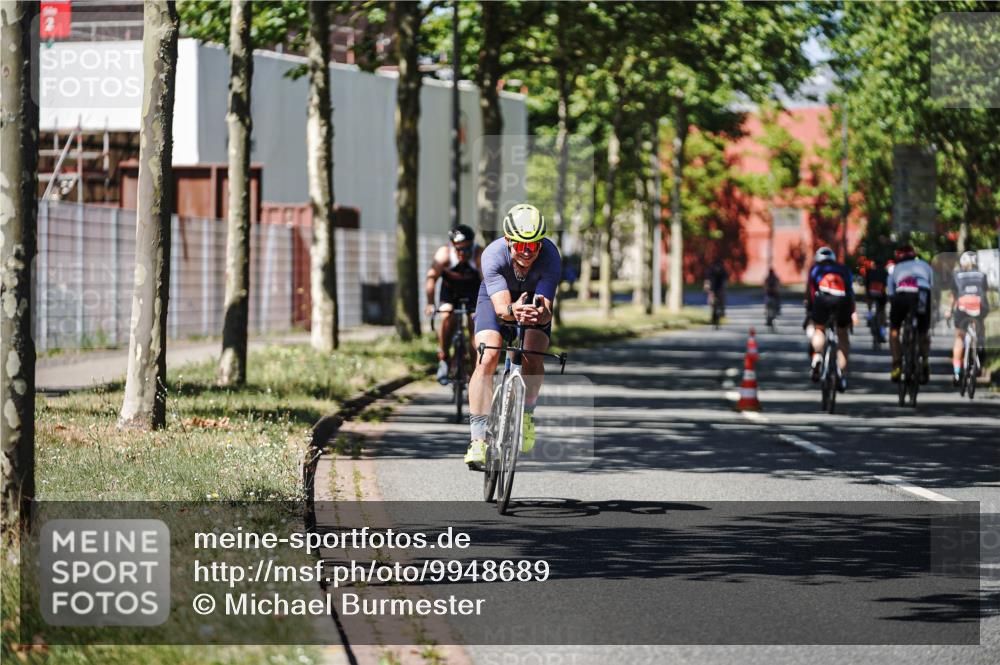 09.08.2026 - GEWOBA Citytriathlon Bremen Michael Burmester http://msf.ph/oto/9948689 09.08.2026 12:39:19 Radfahren 664, 705, 817, 931, 1124 meine-sportfotos.de