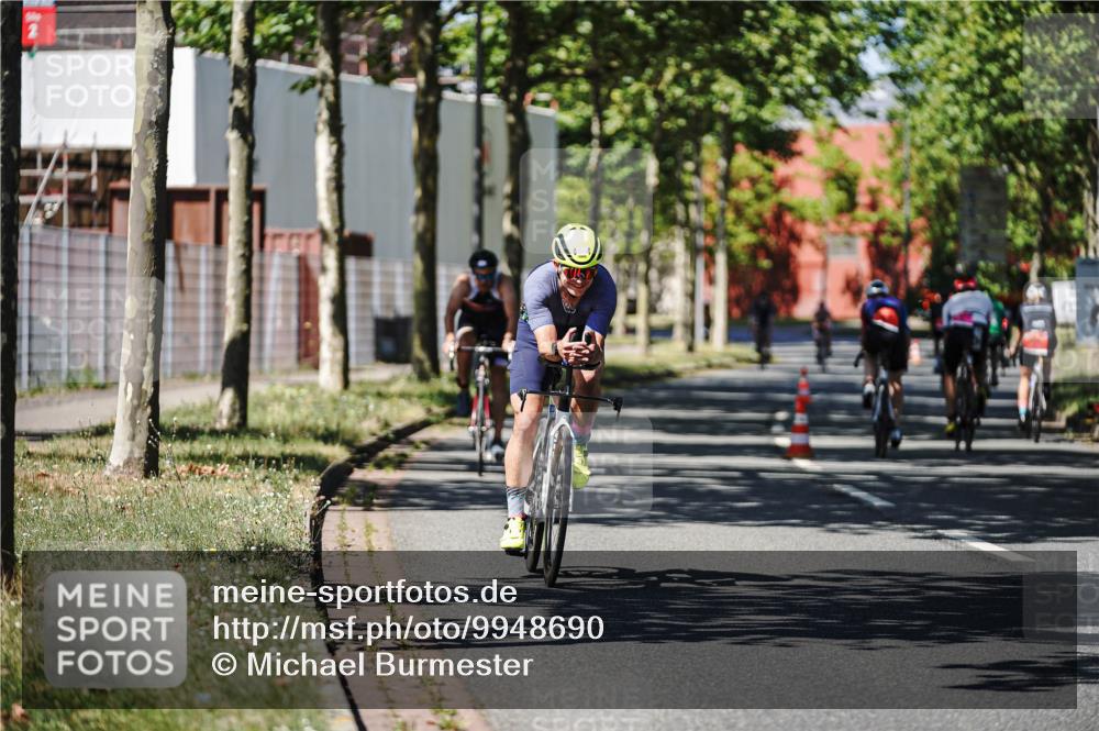 09.08.2026 - GEWOBA Citytriathlon Bremen Michael Burmester http://msf.ph/oto/9948690 09.08.2026 12:39:19 Radfahren 664, 705, 817, 931, 1124 meine-sportfotos.de