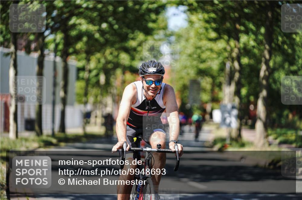 09.08.2026 - GEWOBA Citytriathlon Bremen Michael Burmester http://msf.ph/oto/9948693 09.08.2026 12:39:22 Radfahren 656, 664, 705, 783, 817 meine-sportfotos.de
