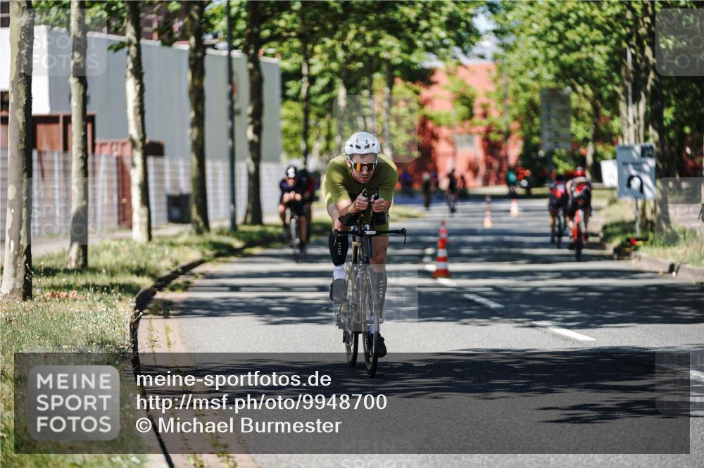 09.08.2026 - GEWOBA Citytriathlon Bremen Michael Burmester http://msf.ph/oto/9948700 09.08.2026 12:39:32 Radfahren 612, 656, 705, 783, 817, 896 meine-sportfotos.de