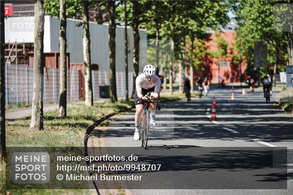 09.08.2026 - GEWOBA Citytriathlon Bremen Michael Burmester http://msf.ph/oto/9948707 09.08.2026 12:39:37 Radfahren 612, 656, 693, 783, 834, 840, 871, 896, 923 meine-sportfotos.de