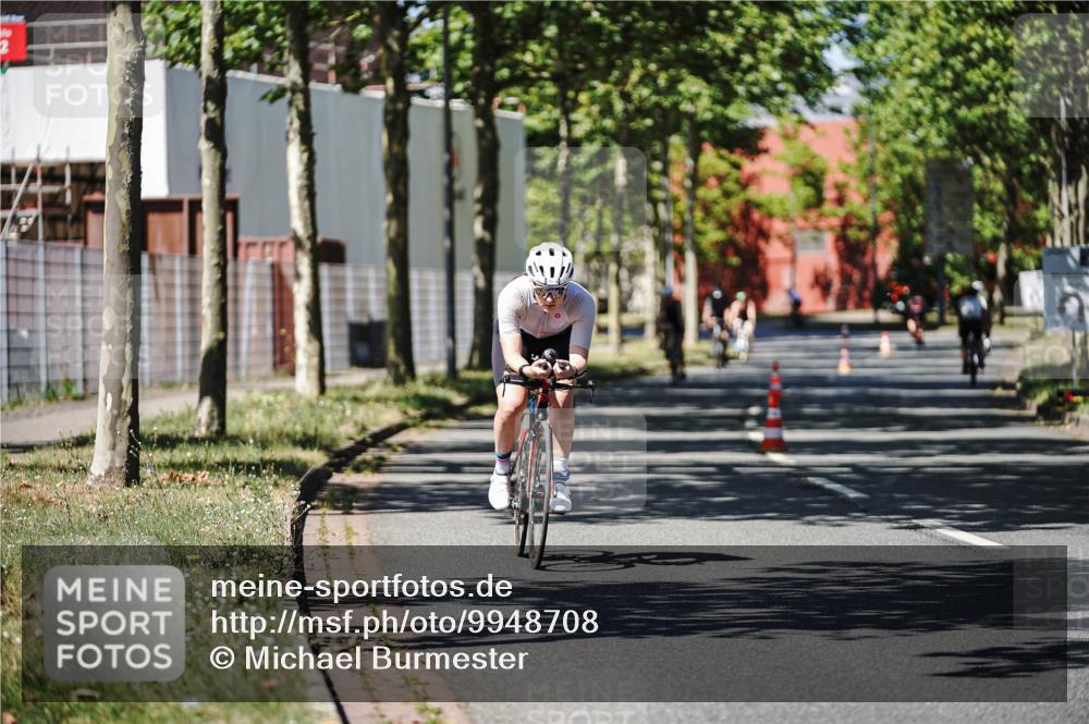 09.08.2026 - GEWOBA Citytriathlon Bremen Michael Burmester http://msf.ph/oto/9948708 09.08.2026 12:39:38 Radfahren 612, 656, 693, 783, 834, 840, 871, 896, 923, 998 meine-sportfotos.de