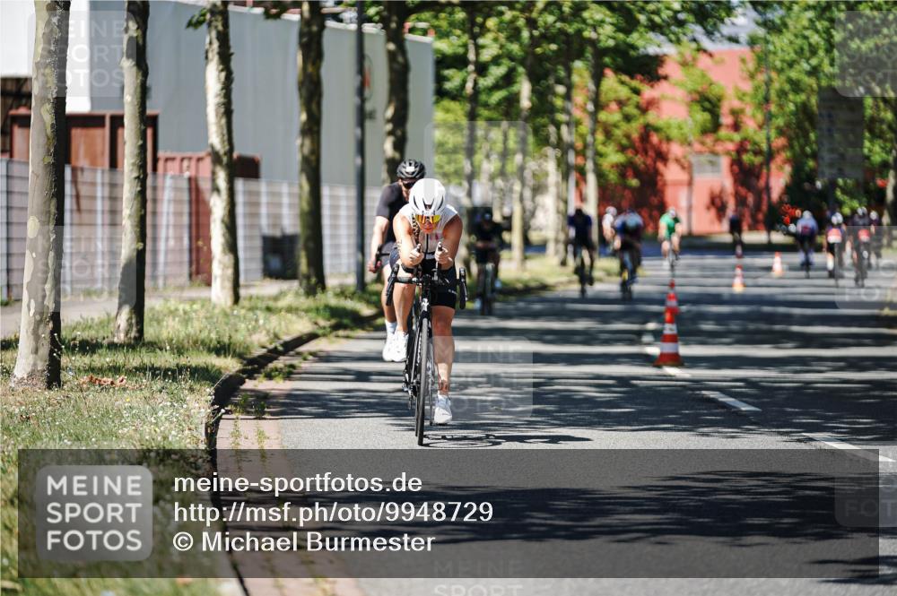 09.08.2026 - GEWOBA Citytriathlon Bremen Michael Burmester http://msf.ph/oto/9948729 09.08.2026 12:39:54 Radfahren 675, 693, 696, 796, 840, 871, 876, 923, 968, 972, 998, 1012, 1154 meine-sportfotos.de