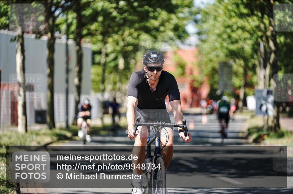 09.08.2026 - GEWOBA Citytriathlon Bremen Michael Burmester http://msf.ph/oto/9948734 09.08.2026 12:39:56 Radfahren 675, 693, 696, 796, 876, 923, 968, 972, 998, 1012, 1120, 1154 meine-sportfotos.de