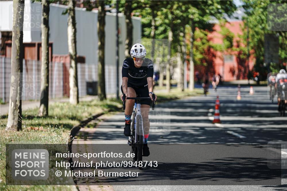 09.08.2026 - GEWOBA Citytriathlon Bremen Michael Burmester http://msf.ph/oto/9948743 09.08.2026 12:40:02 Radfahren 675, 696, 796, 876, 968, 972, 1012, 1120, 1132, 1154 meine-sportfotos.de