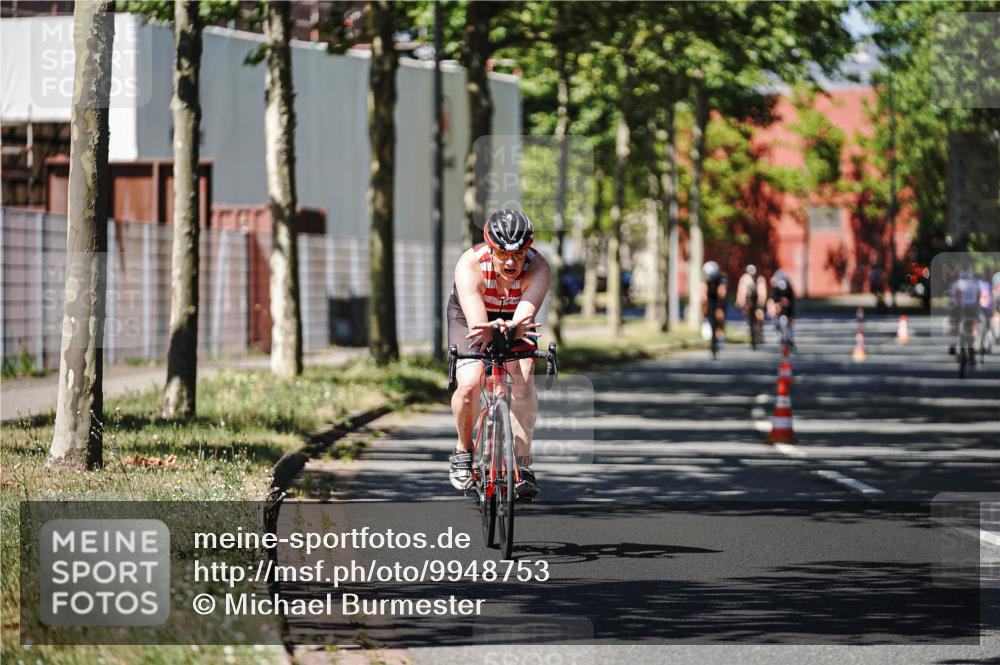 09.08.2026 - GEWOBA Citytriathlon Bremen Michael Burmester http://msf.ph/oto/9948753 09.08.2026 12:40:09 Radfahren 626, 675, 696, 761, 796, 876, 968, 1012, 1115, 1120, 1132 meine-sportfotos.de