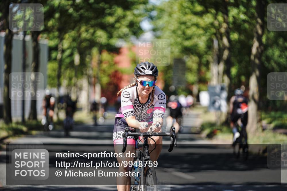 09.08.2026 - GEWOBA Citytriathlon Bremen Michael Burmester http://msf.ph/oto/9948759 09.08.2026 12:40:12 Radfahren 626, 675, 761, 789, 876, 953, 968, 1012, 1115, 1120, 1127, 1132 meine-sportfotos.de