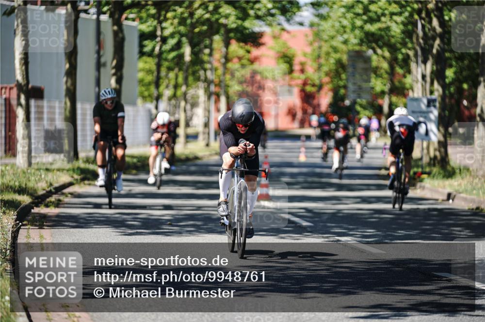 09.08.2026 - GEWOBA Citytriathlon Bremen Michael Burmester http://msf.ph/oto/9948761 09.08.2026 12:40:14 Radfahren 626, 675, 743, 761, 789, 876, 953, 968, 1115, 1120, 1127, 1132 meine-sportfotos.de