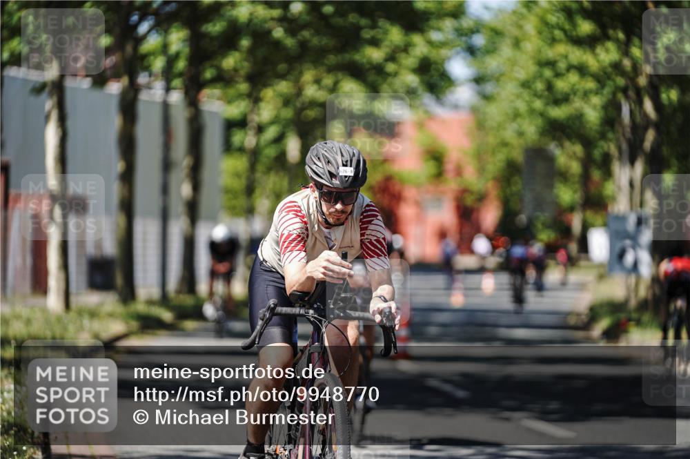 09.08.2026 - GEWOBA Citytriathlon Bremen Michael Burmester http://msf.ph/oto/9948770 09.08.2026 12:40:17 Radfahren 626, 743, 761, 789, 819, 953, 1115, 1127, 1132 meine-sportfotos.de
