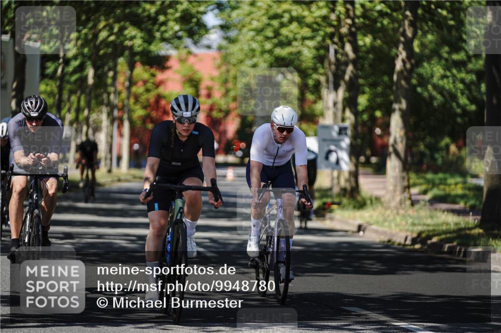 09.08.2026 - GEWOBA Citytriathlon Bremen Michael Burmester http://msf.ph/oto/9948780 09.08.2026 12:40:25 Radfahren 626, 671, 701, 707, 743, 789, 809, 819, 888, 919, 953, 954, 1115, 1127 meine-sportfotos.de