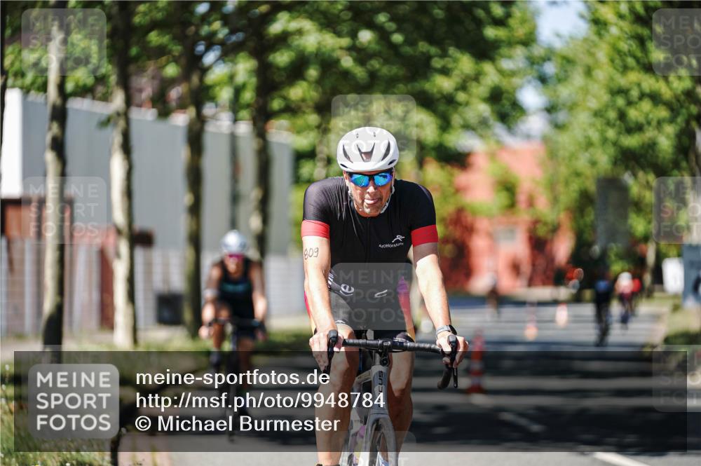 09.08.2026 - GEWOBA Citytriathlon Bremen Michael Burmester http://msf.ph/oto/9948784 09.08.2026 12:40:28 Radfahren 626, 671, 701, 707, 743, 789, 809, 819, 888, 919, 953, 954, 1115, 1127 meine-sportfotos.de