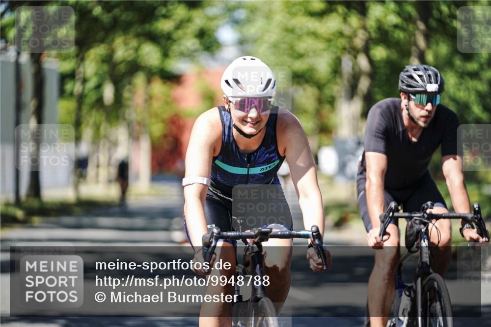 09.08.2026 - GEWOBA Citytriathlon Bremen Michael Burmester http://msf.ph/oto/9948788 09.08.2026 12:40:29 Radfahren 626, 671, 701, 707, 743, 789, 809, 819, 888, 919, 953, 954, 1127, 1136 meine-sportfotos.de