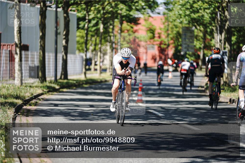 09.08.2026 - GEWOBA Citytriathlon Bremen Michael Burmester http://msf.ph/oto/9948809 09.08.2026 12:40:52 Radfahren 586, 601, 620, 644, 651, 774, 805, 848, 976 meine-sportfotos.de