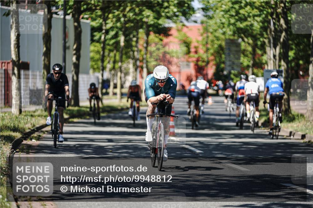 09.08.2026 - GEWOBA Citytriathlon Bremen Michael Burmester http://msf.ph/oto/9948812 09.08.2026 12:41:01 Radfahren 586, 601, 620, 644, 774, 800, 848, 889, 956, 1131 meine-sportfotos.de