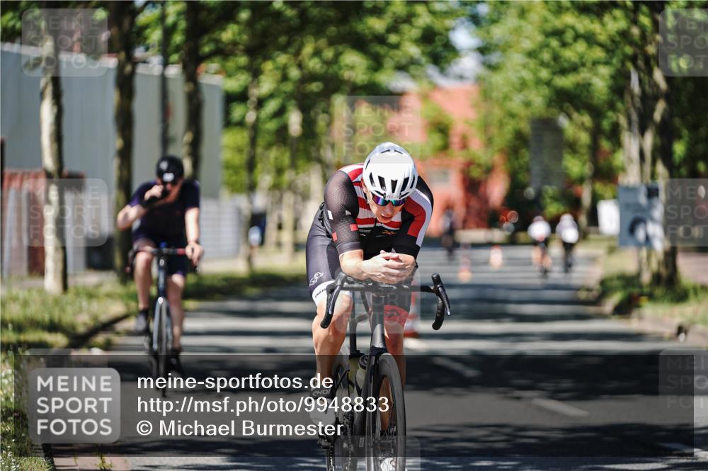 09.08.2026 - GEWOBA Citytriathlon Bremen Michael Burmester http://msf.ph/oto/9948833 09.08.2026 12:41:23 Radfahren 548, 602, 702, 711, 740, 858, 982, 1020 meine-sportfotos.de