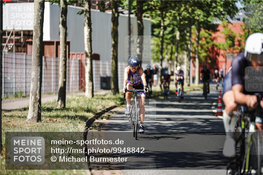 09.08.2026 - GEWOBA Citytriathlon Bremen Michael Burmester http://msf.ph/oto/9948842 09.08.2026 12:41:29 Radfahren 548, 602, 702, 711, 740, 767, 915, 933, 982, 1020, 1159 meine-sportfotos.de