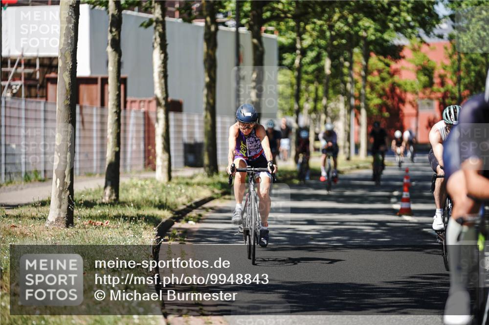 09.08.2026 - GEWOBA Citytriathlon Bremen Michael Burmester http://msf.ph/oto/9948843 09.08.2026 12:41:29 Radfahren 548, 602, 702, 711, 740, 767, 915, 933, 982, 1020, 1159 meine-sportfotos.de