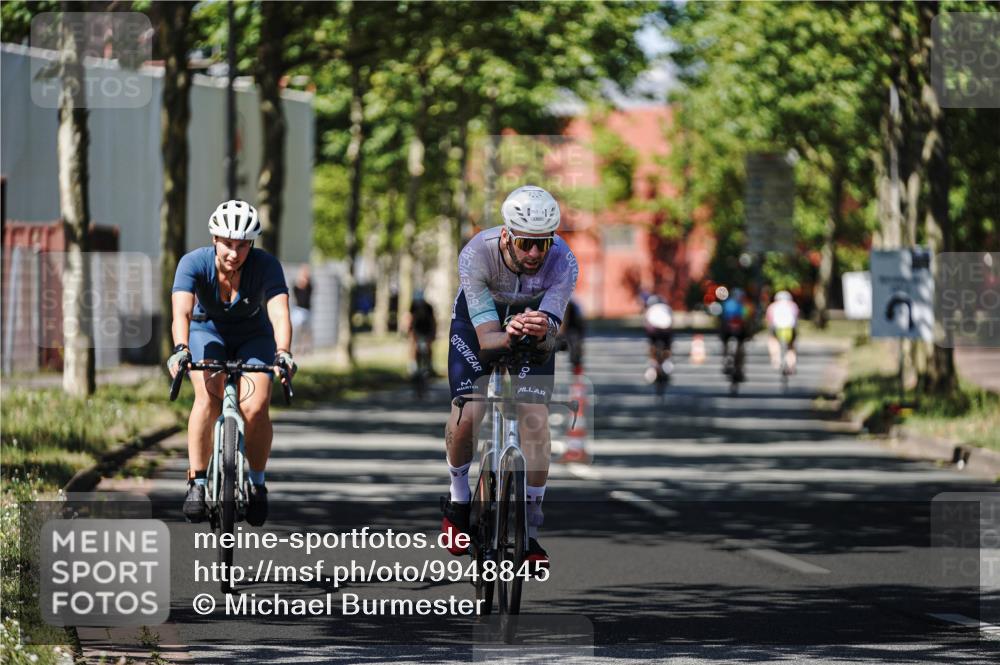 09.08.2026 - GEWOBA Citytriathlon Bremen Michael Burmester http://msf.ph/oto/9948845 09.08.2026 12:41:32 Radfahren 548, 602, 702, 711, 740, 767, 915, 933, 940, 982, 1020, 1159 meine-sportfotos.de