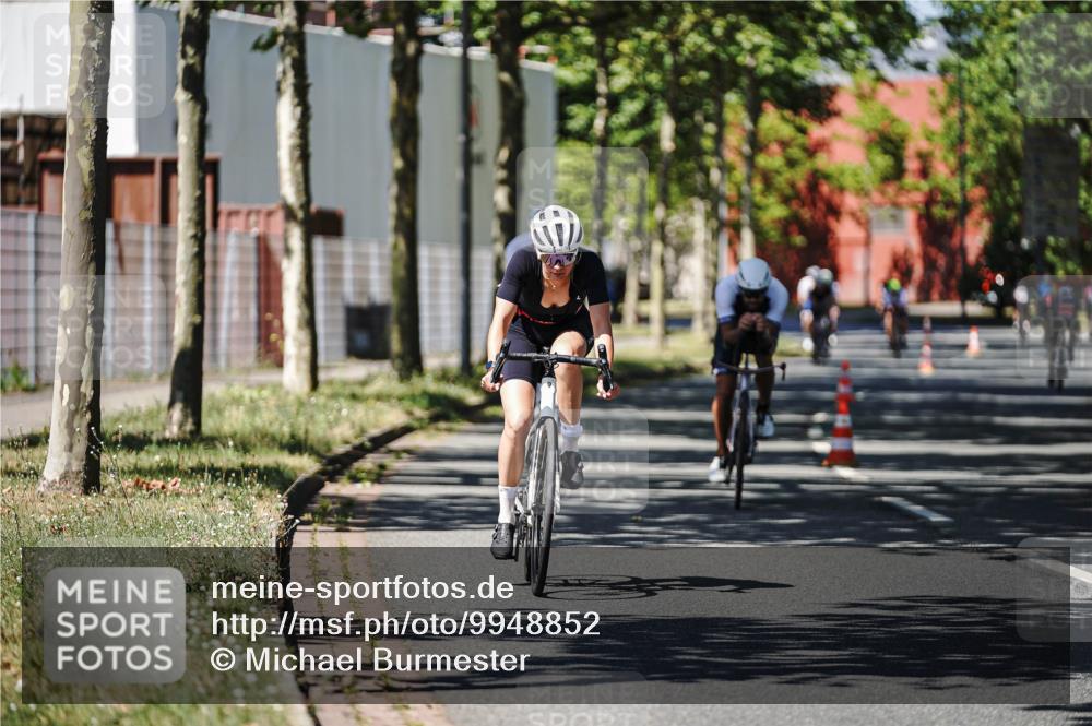 09.08.2026 - GEWOBA Citytriathlon Bremen Michael Burmester http://msf.ph/oto/9948852 09.08.2026 12:41:37 Radfahren 548, 602, 711, 731, 740, 766, 767, 873, 915, 933, 940, 1020, 1121, 1159 meine-sportfotos.de