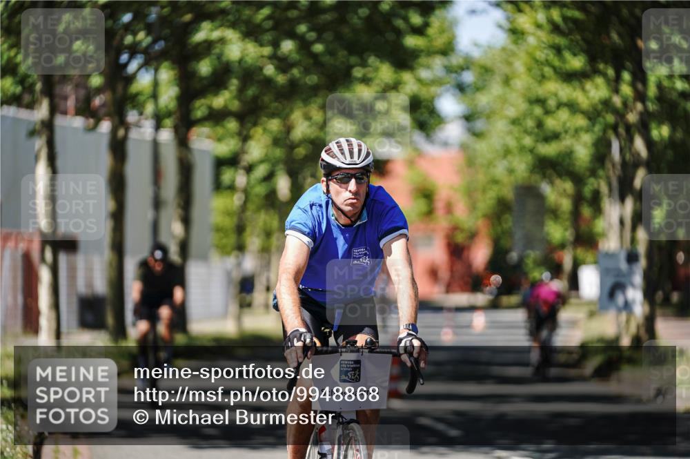09.08.2026 - GEWOBA Citytriathlon Bremen Michael Burmester http://msf.ph/oto/9948868 09.08.2026 12:41:50 Radfahren 578, 718, 731, 766, 873, 940, 1121, 1123 meine-sportfotos.de