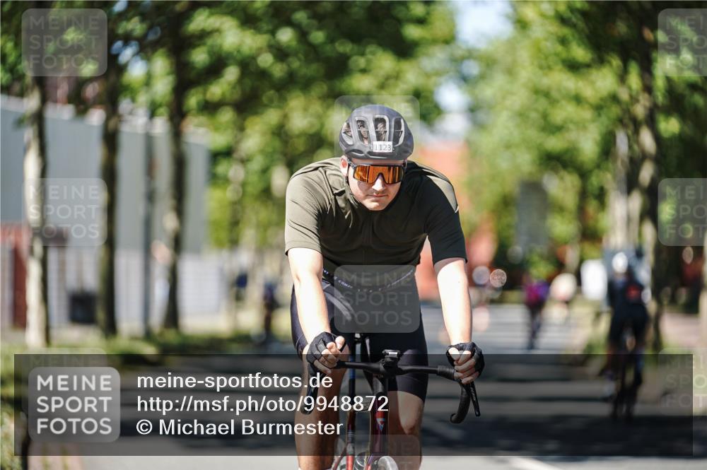 09.08.2026 - GEWOBA Citytriathlon Bremen Michael Burmester http://msf.ph/oto/9948872 09.08.2026 12:41:52 Radfahren 578, 684, 718, 731, 766, 873, 1121, 1123 meine-sportfotos.de