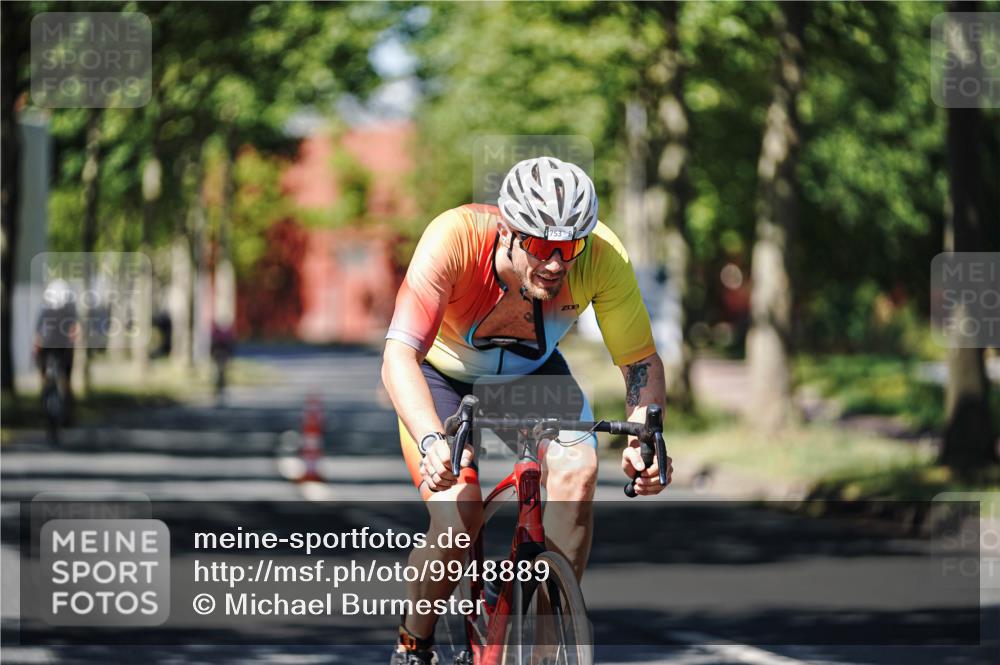 09.08.2026 - GEWOBA Citytriathlon Bremen Michael Burmester http://msf.ph/oto/9948889 09.08.2026 12:42:10 Radfahren 684, 753, 1102, 1107, 1153 meine-sportfotos.de