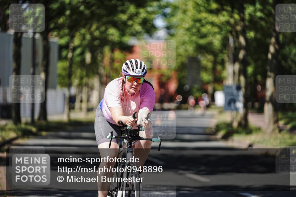 09.08.2026 - GEWOBA Citytriathlon Bremen Michael Burmester http://msf.ph/oto/9948896 09.08.2026 12:42:17 Radfahren 635, 753, 782, 1102, 1153 meine-sportfotos.de