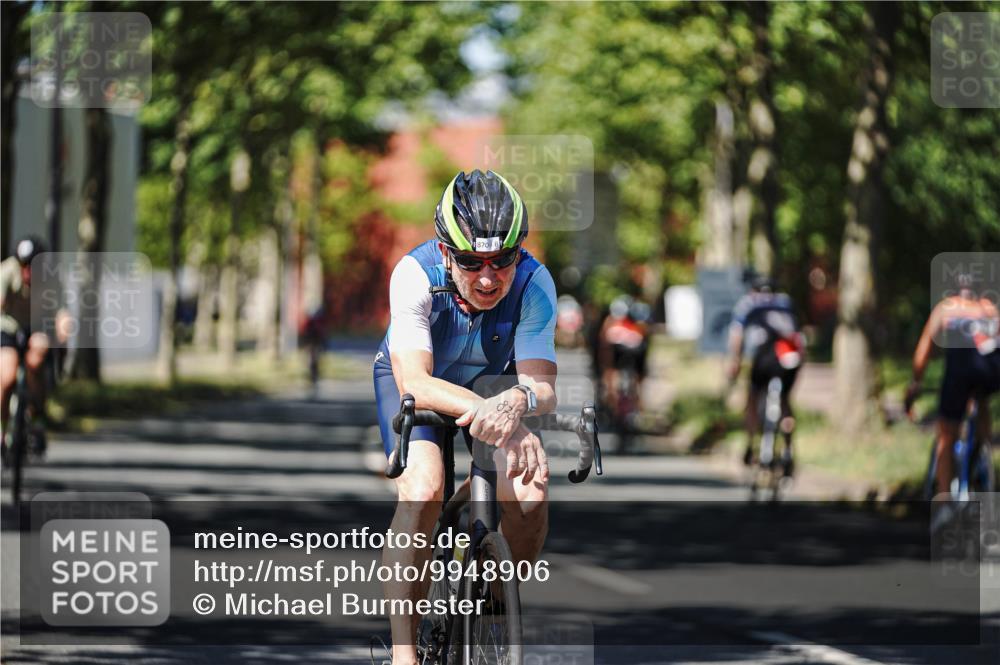 09.08.2026 - GEWOBA Citytriathlon Bremen Michael Burmester http://msf.ph/oto/9948906 09.08.2026 12:42:30 Radfahren 635, 768, 782, 870, 885, 966 meine-sportfotos.de