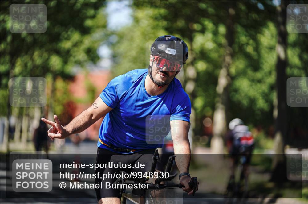 09.08.2026 - GEWOBA Citytriathlon Bremen Michael Burmester http://msf.ph/oto/9948930 09.08.2026 12:42:50 Radfahren 681, 720, 785, 890, 942, 1104, 1140 meine-sportfotos.de