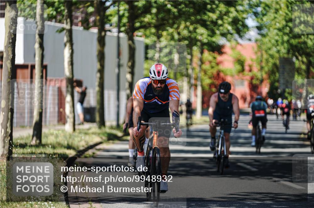 09.08.2026 - GEWOBA Citytriathlon Bremen Michael Burmester http://msf.ph/oto/9948932 09.08.2026 12:42:51 Radfahren 681, 720, 785, 890, 942, 1104, 1140 meine-sportfotos.de